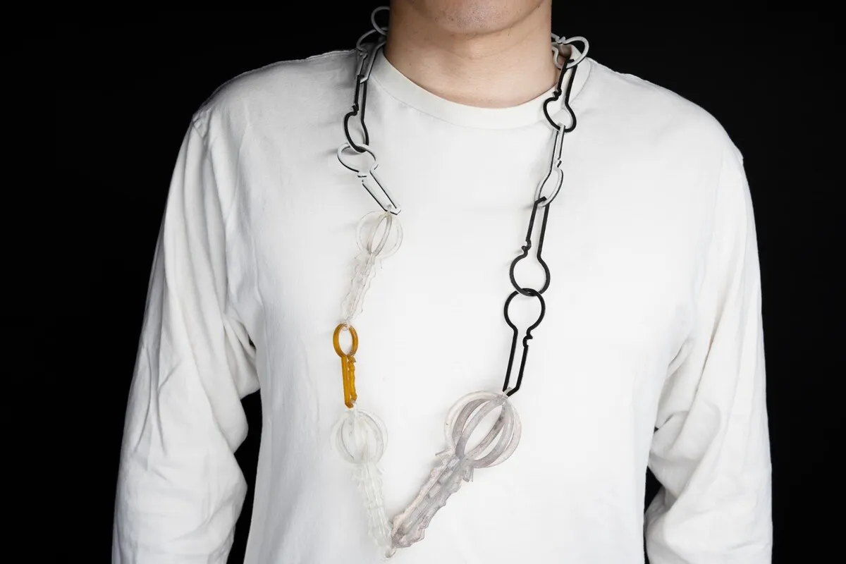 Chenhao Li, BA (Hons) Jewellery & Silversmithing, UCA Farnham