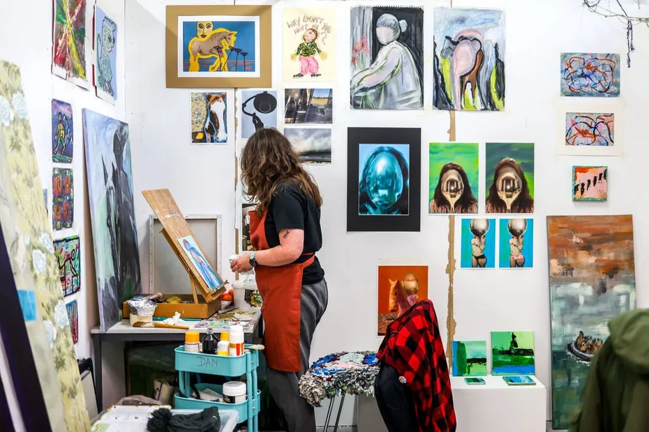 Student working in a fine art studio