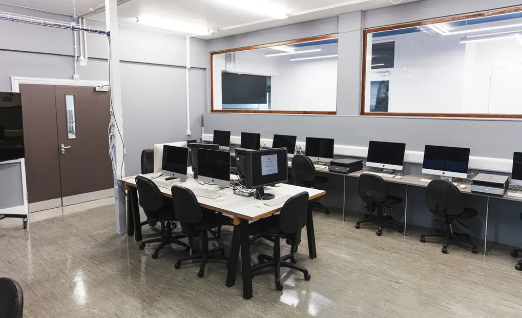 Interior of the Fashion Photography IT Suite