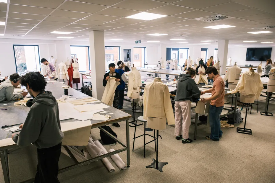 Fashion Atelier Studios, The Wells