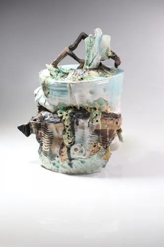 Jess Skelton, MA Ceramics, UCA Farnham
