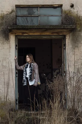 Aleksandra Deka, BA (Hons) Fashion Photography