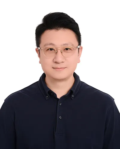 Aaron Wang